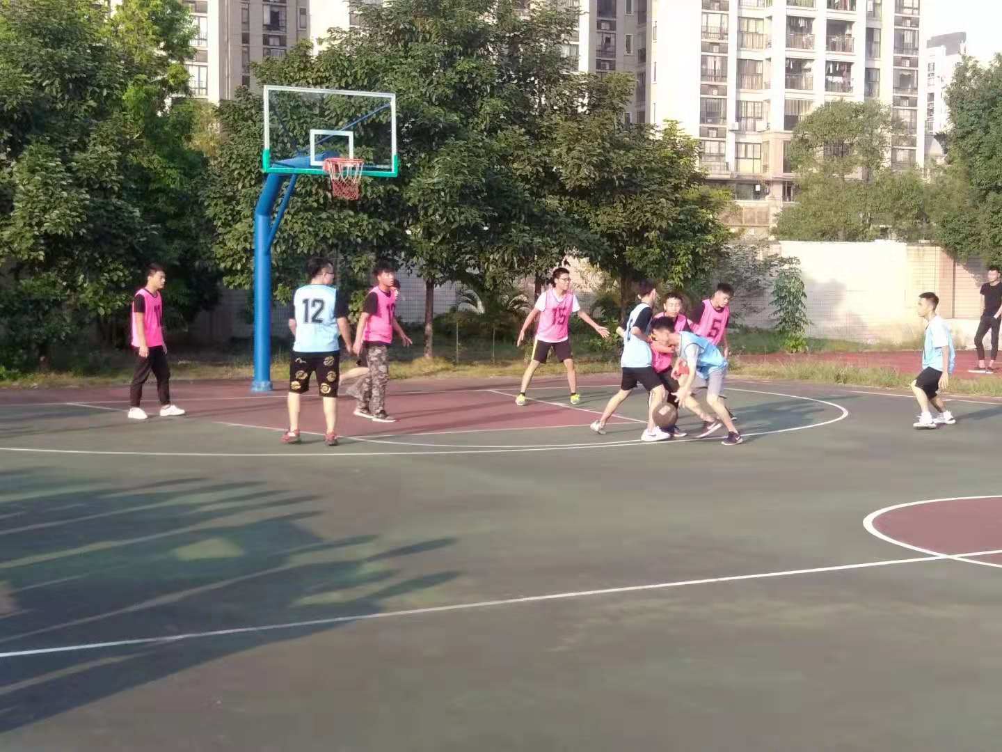 篮球比赛